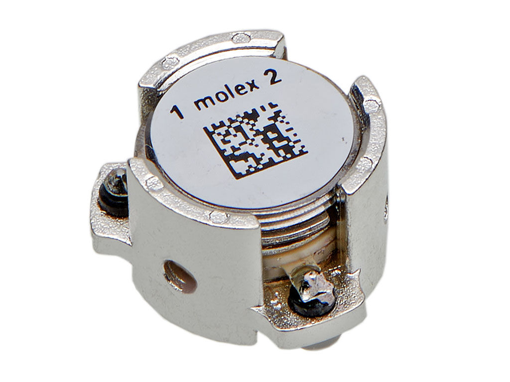 Molex surface mount single junction circulator.